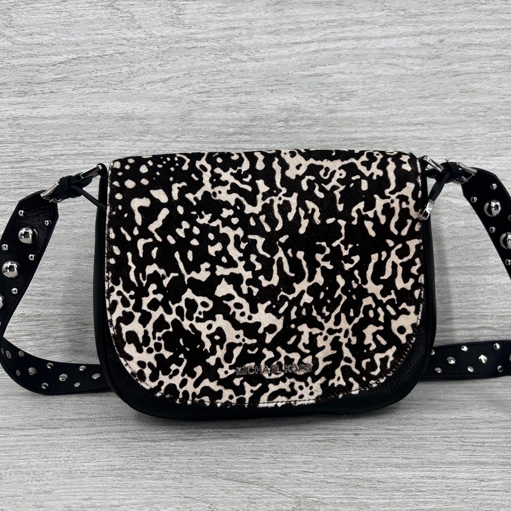 Michael Kors Black and Cream Crossbody Bag